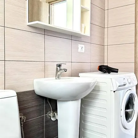 Apartamento Deus Saranda