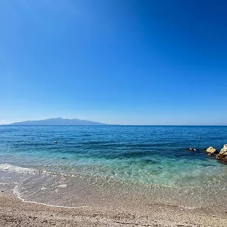 Apartament Deus Saranda