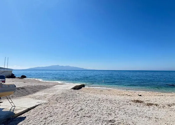 Appartamento Deus Saranda Polisi i Vogel